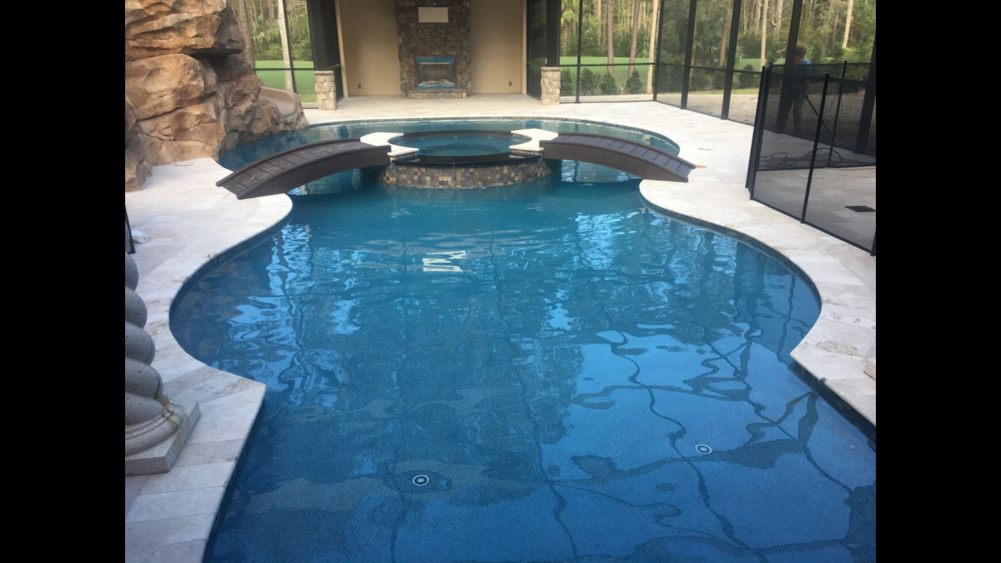 33170D8B 13EE 469D B4BD 8D42A01C9AEA