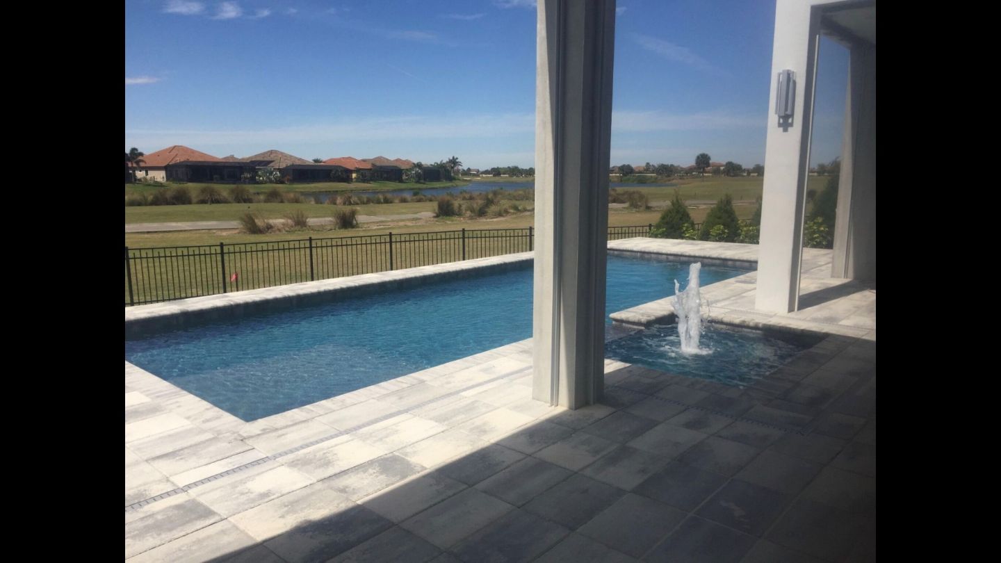 8D48EFFE 1E7B 4614 BD03 0589D17314EC