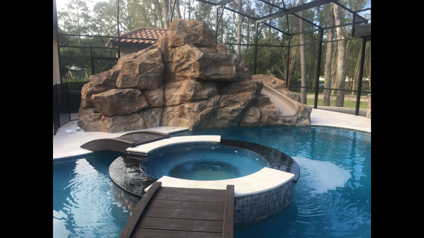 B9C6548A 3F7F 484A B3F5 F66D7B368464